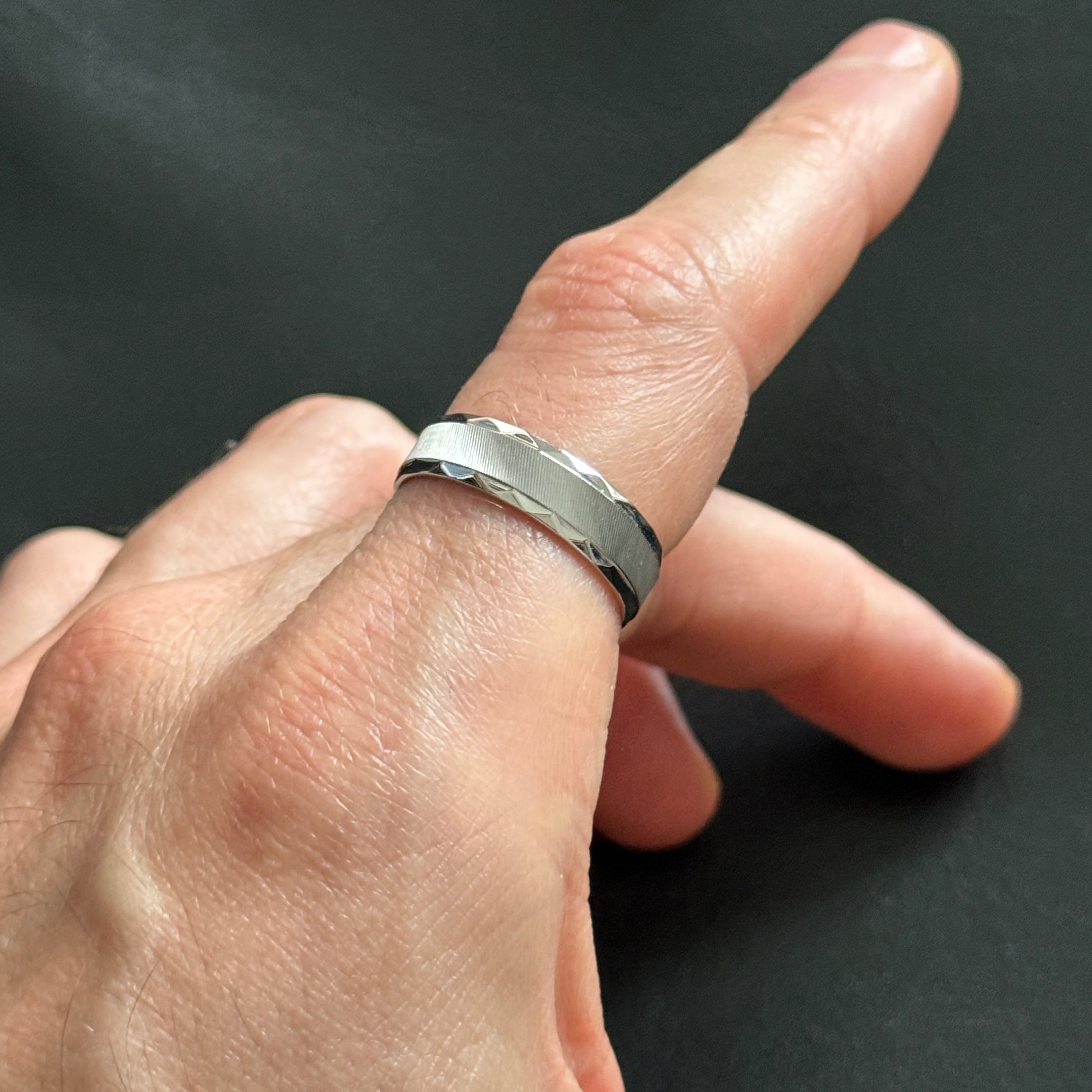 Faceted Edge Ring