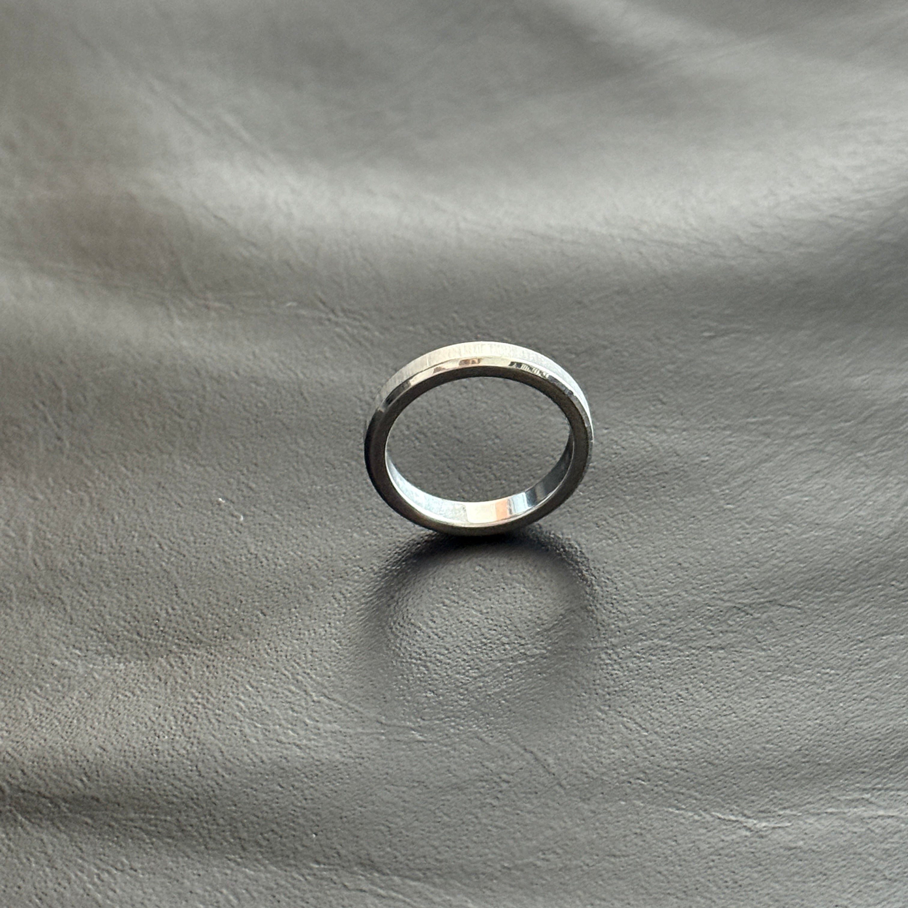 Minimal Brushed Band