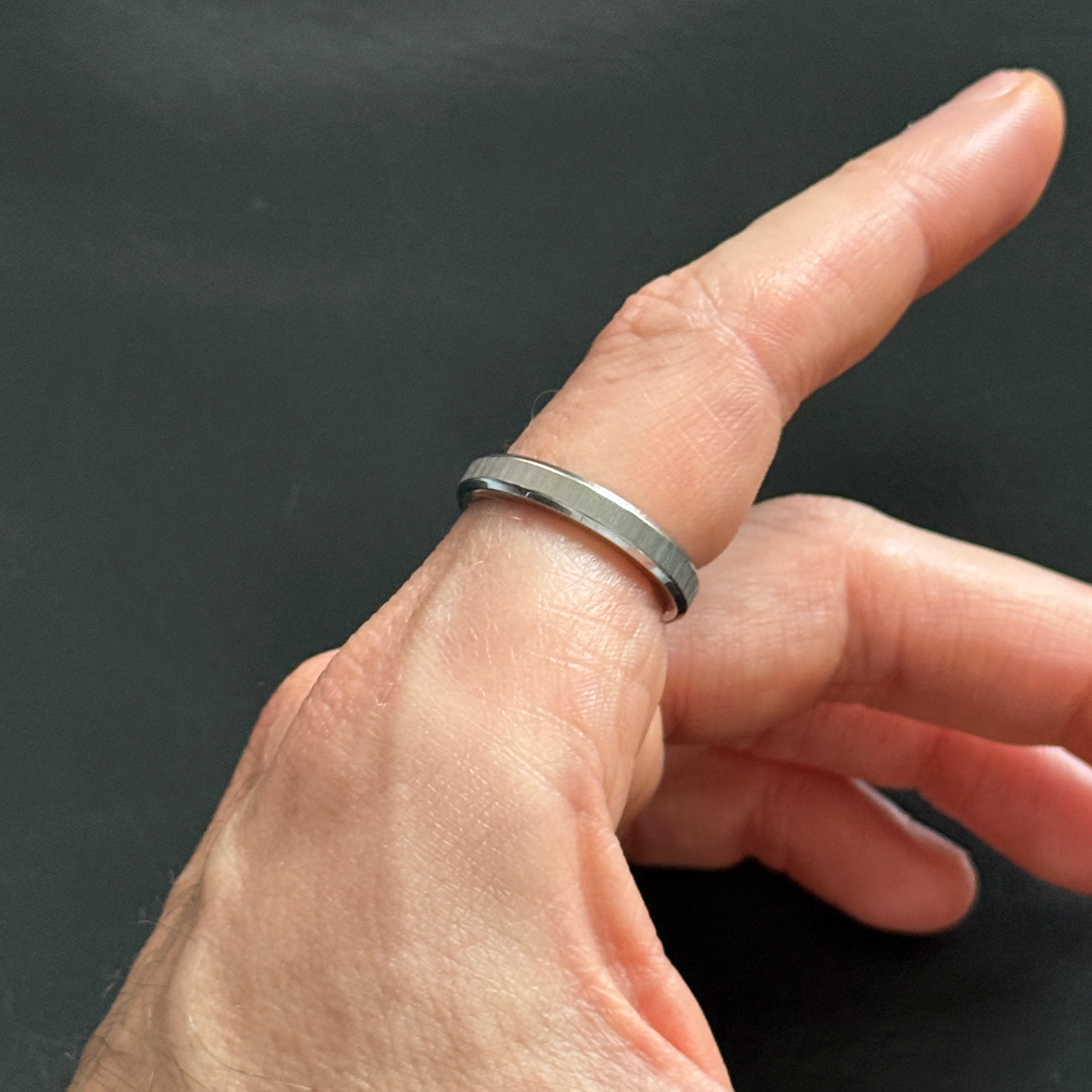 Minimal Brushed Band