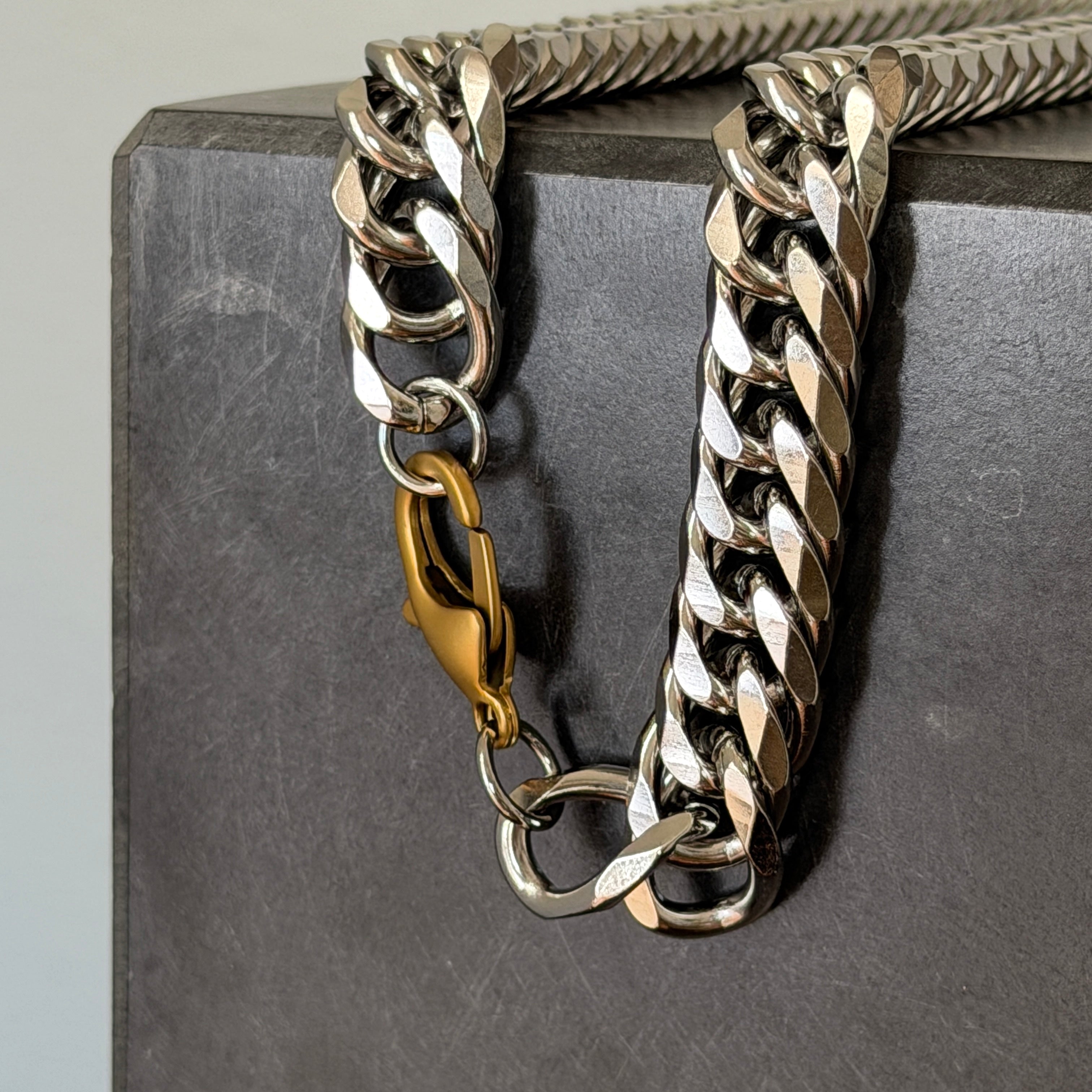 6 Cut Double Chain Necklace, 13.5mm