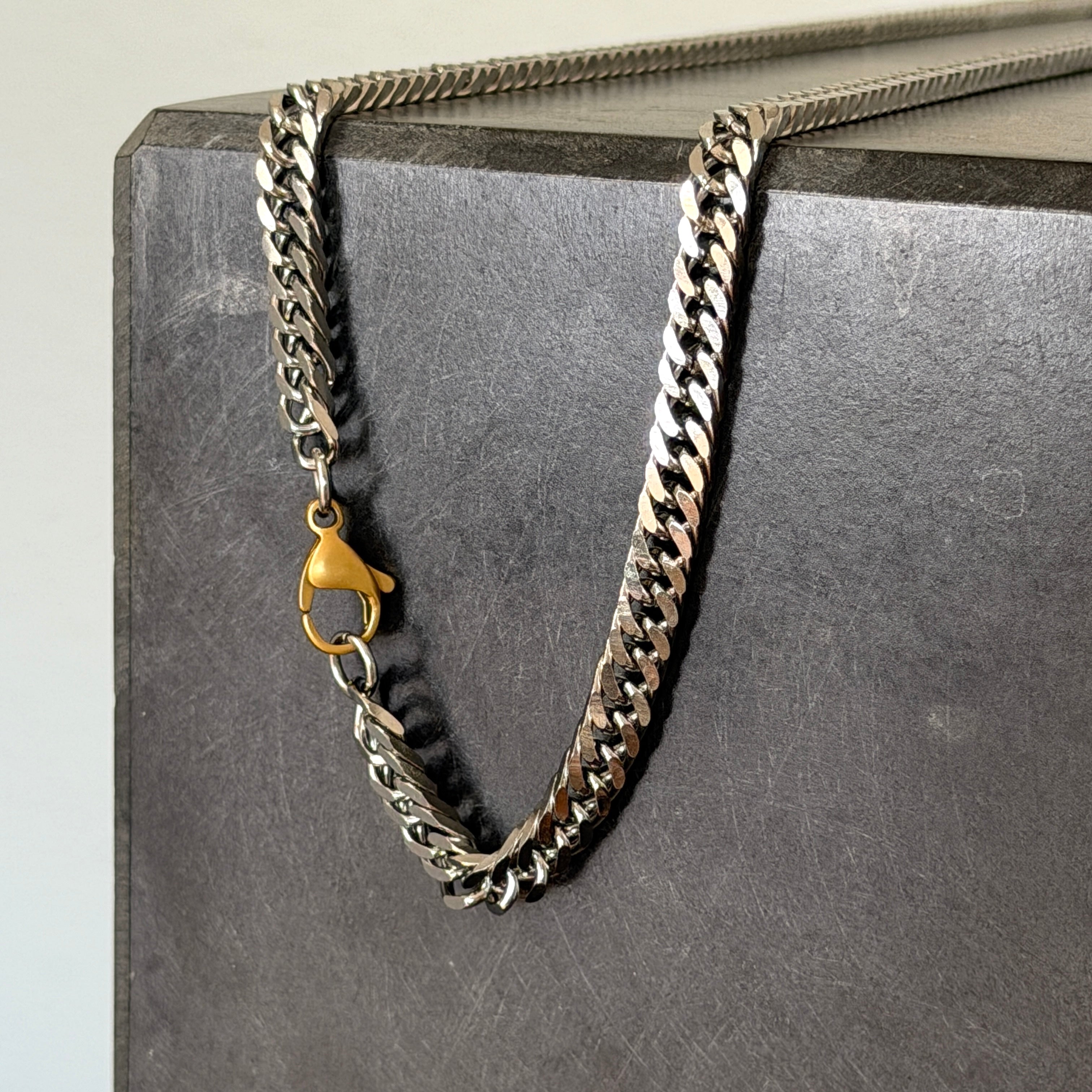 4 Cut Double Chain Necklace, 5.3mm