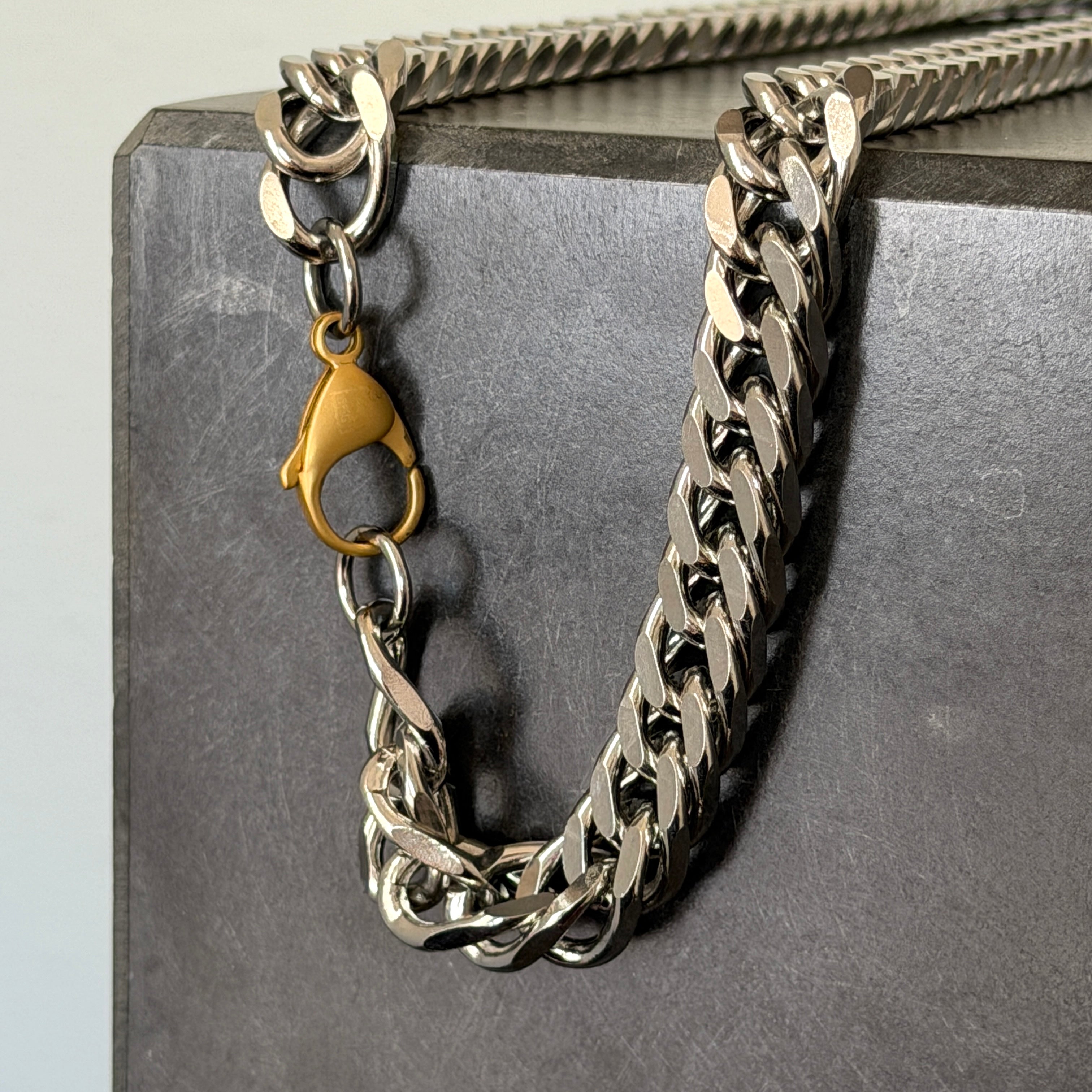 4 Cut Double Chain Necklace, 10.3mm