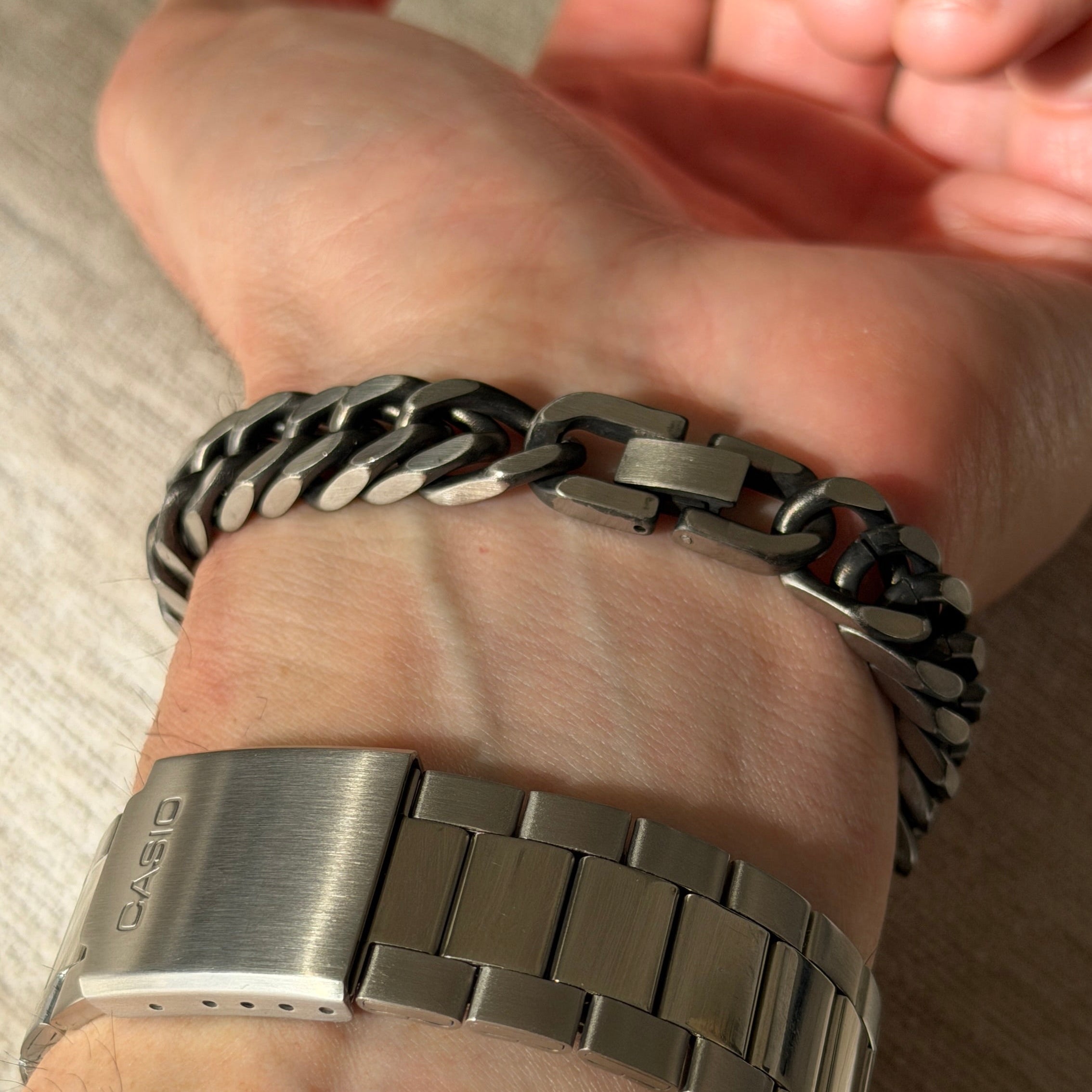 men's stainless steel oxidized silver chain bracelet